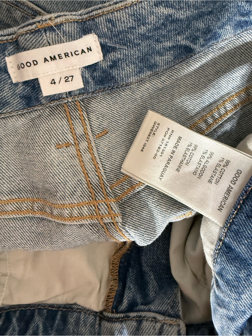 Good American The Weekender Distressed Relaxed Straight Jeans 4/27 NWOT - Picture 8 of 8